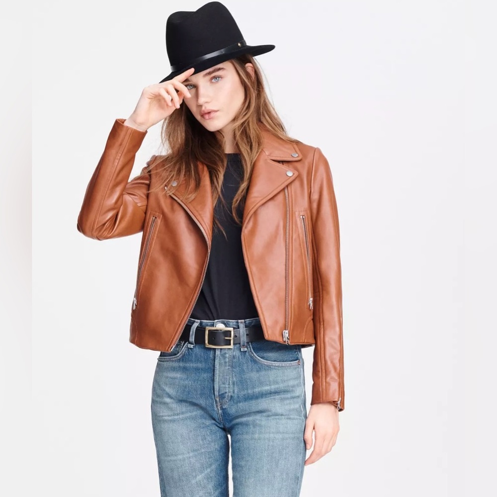Rag & bone perfect motorcycle jacket. Looks cool with any outfit. Size L